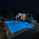 Daller Bianca By Whale Homes *