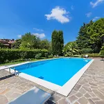 Daller Bianca By Whale Homes Apartman